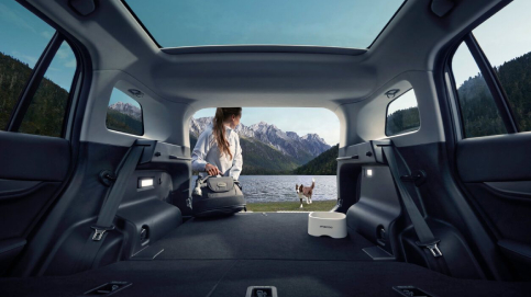 Prostoren prtljažnik s prostornino do 480 litrov